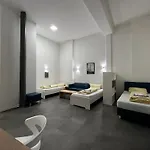 Fabella Flats Διαμέρισμα