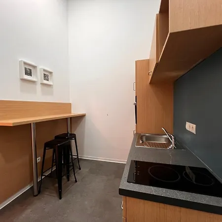 Fabella Flats * פורצהיים