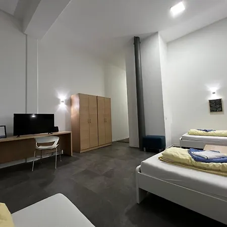 Fabella Flats Apartment